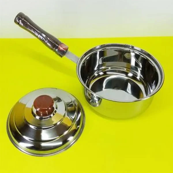 Stainless steel saucepan