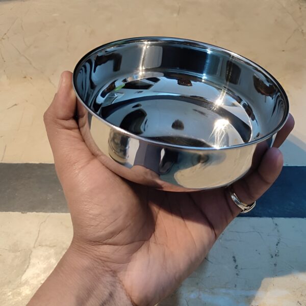 Stainless round bowl